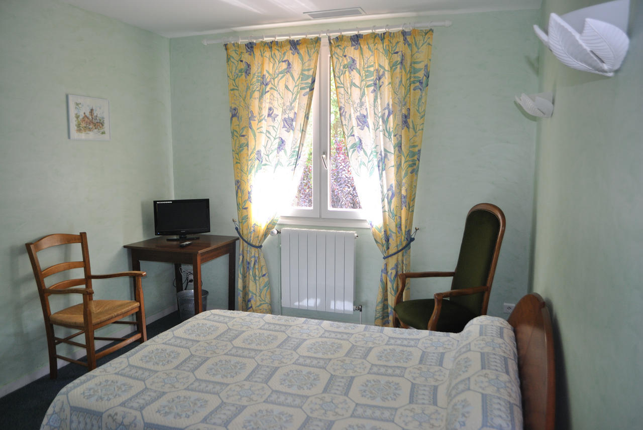 Hotel Auberge De La Nauze Sagelat Room photo